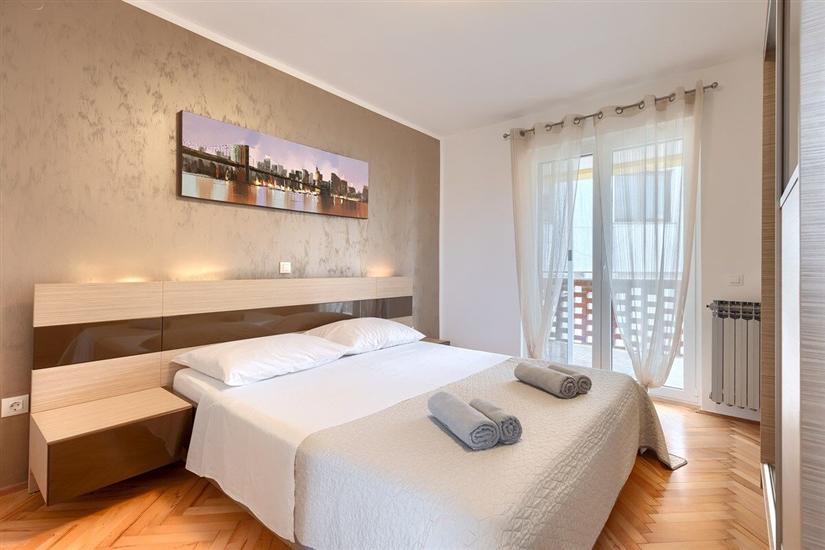 House K1, for 10 persons