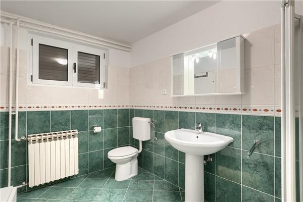 House K1, for 10 persons