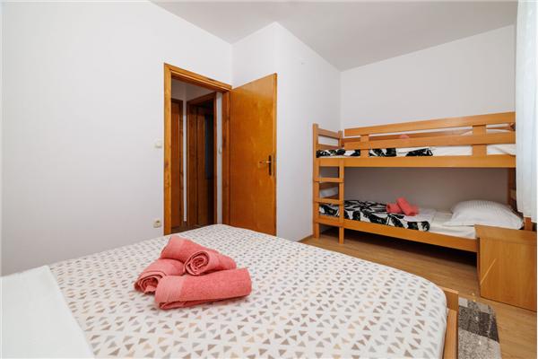 Apartment A1, for 4 persons