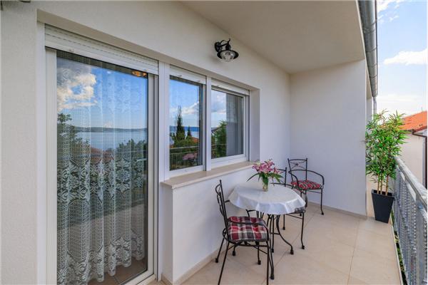 Apartment A2, for 4 persons