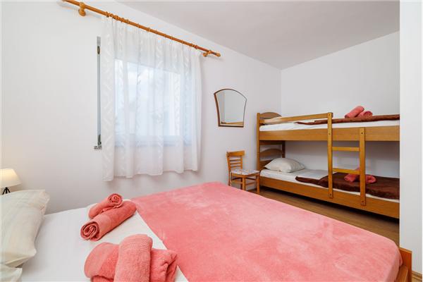 Apartment A2, for 4 persons