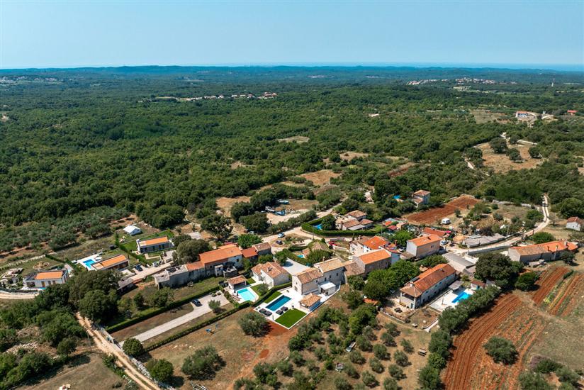 Villa Treori s bazenom