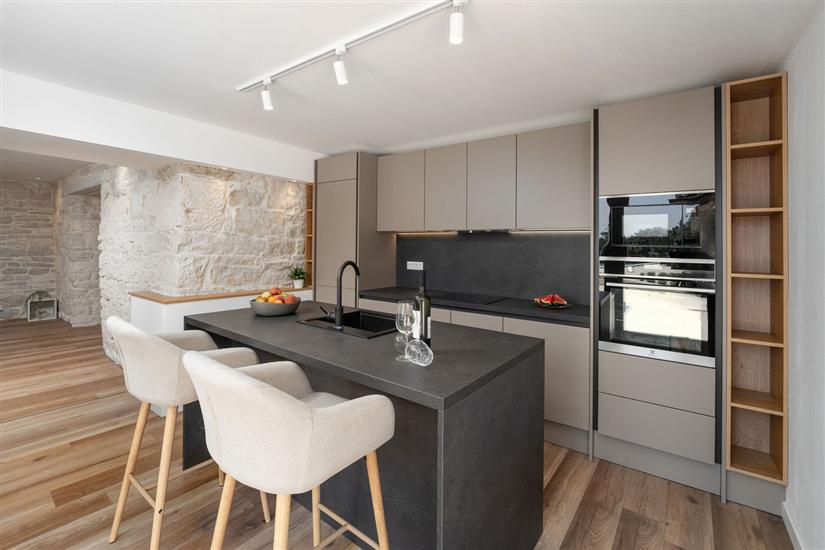 House K1, for 8 persons