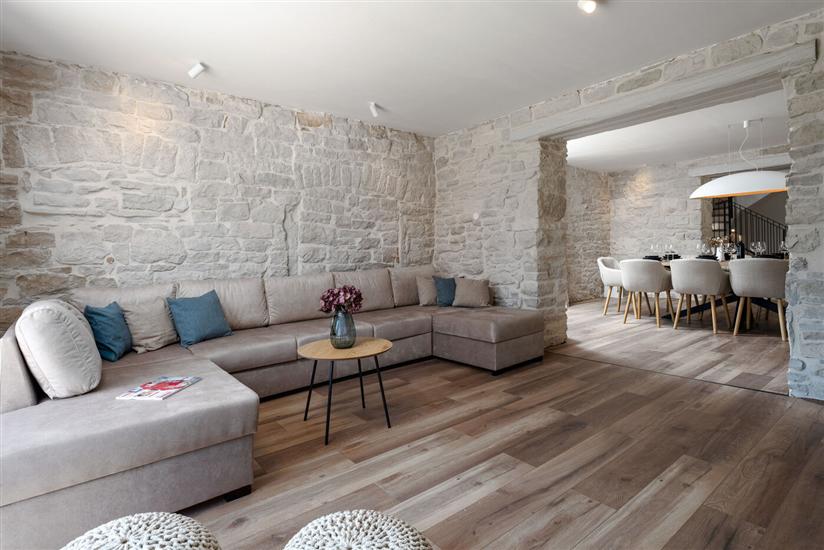 House K1, for 8 persons