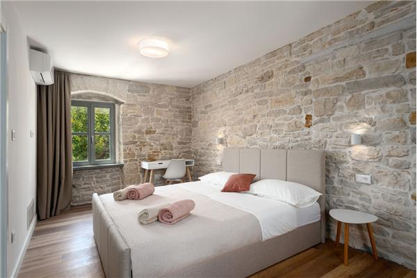 House K1, for 8 persons