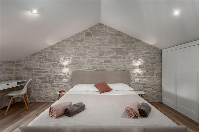 House K1, for 8 persons