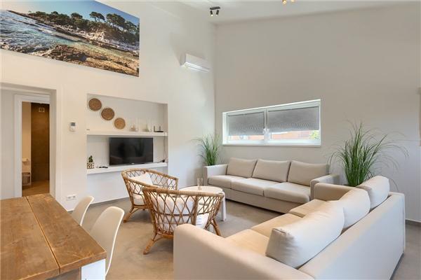 Apartment A1, for 8 persons