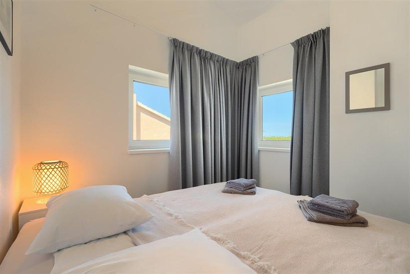 Apartment A1, for 8 persons