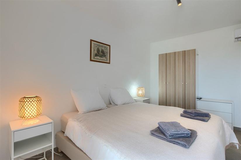 Apartment A1, for 8 persons