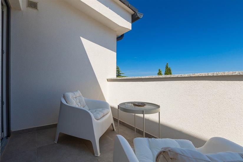 Apartment A1, for 8 persons