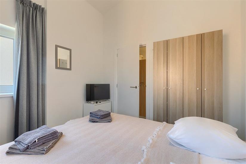 Apartment A1, for 8 persons