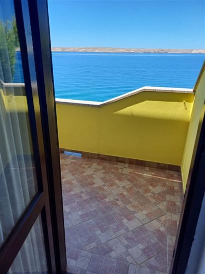 Apartment A1, for 8 persons