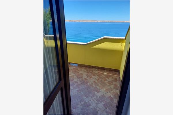 Apartment A1, for 8 persons