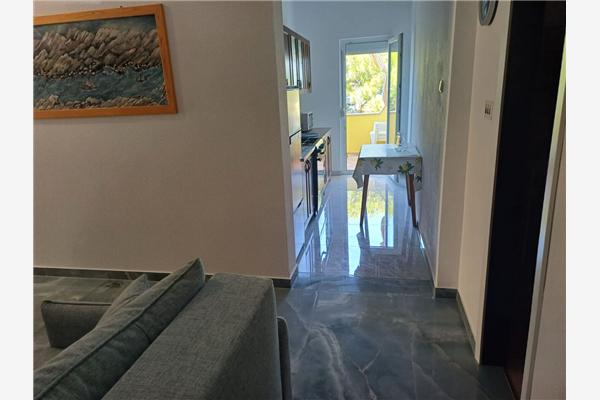 Apartment A1, for 8 persons