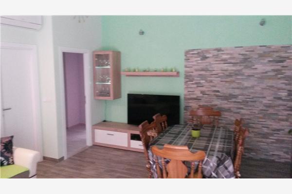 Apartment A1, for 6 persons