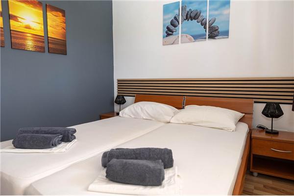 Apartment A3, for 6 persons