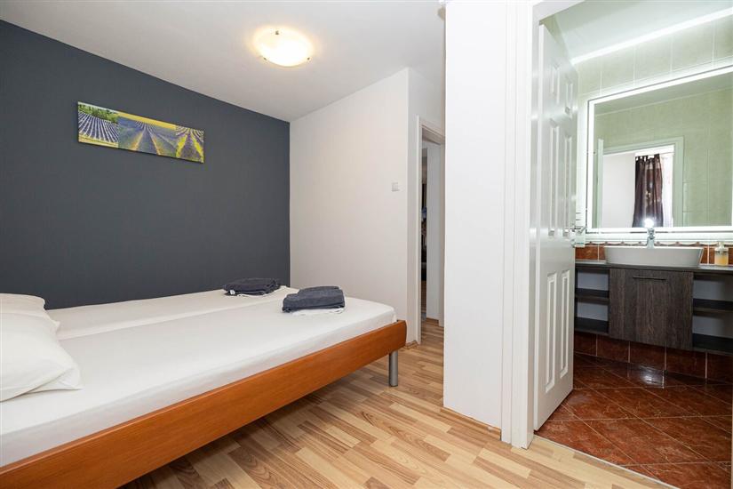 Apartment A3, for 6 persons