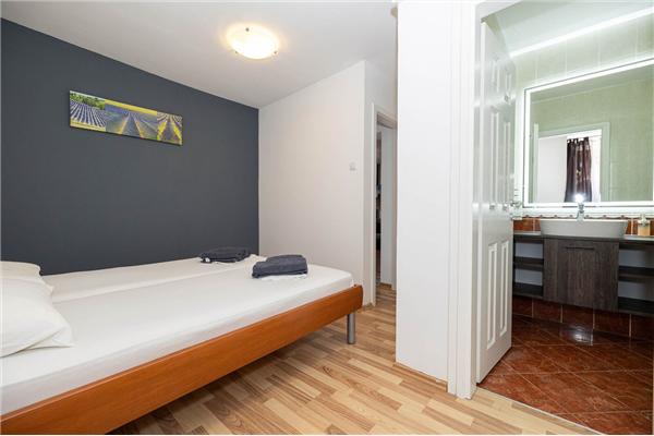 Apartment A3, for 6 persons