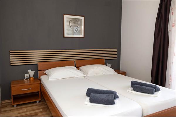 Apartment A4, for 4 persons