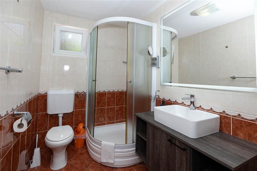 Apartment A4, for 4 persons