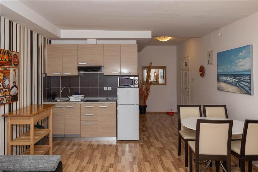 Apartment A5, for 4 persons