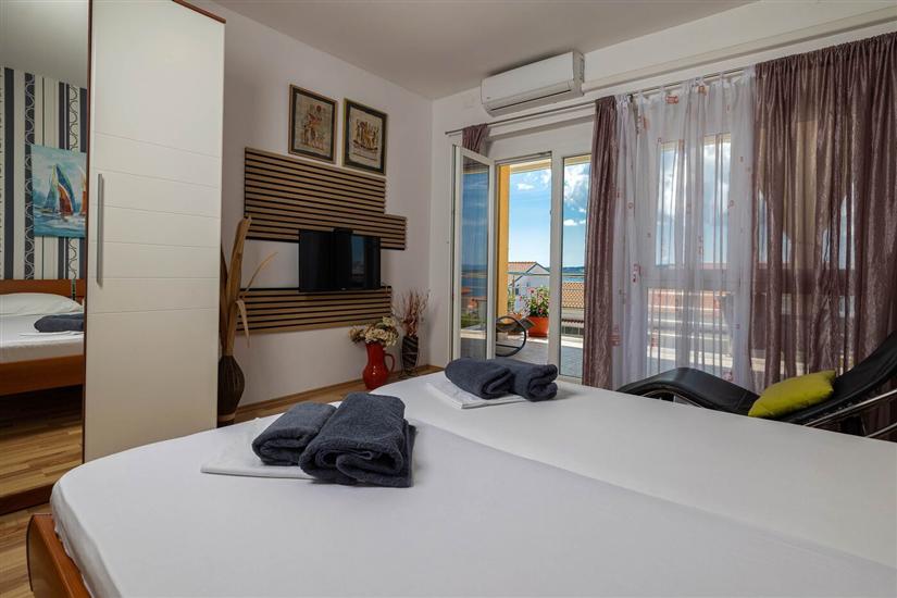 Apartment A6, for 4 persons