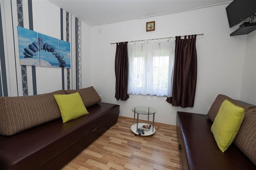 Apartment A6, for 4 persons