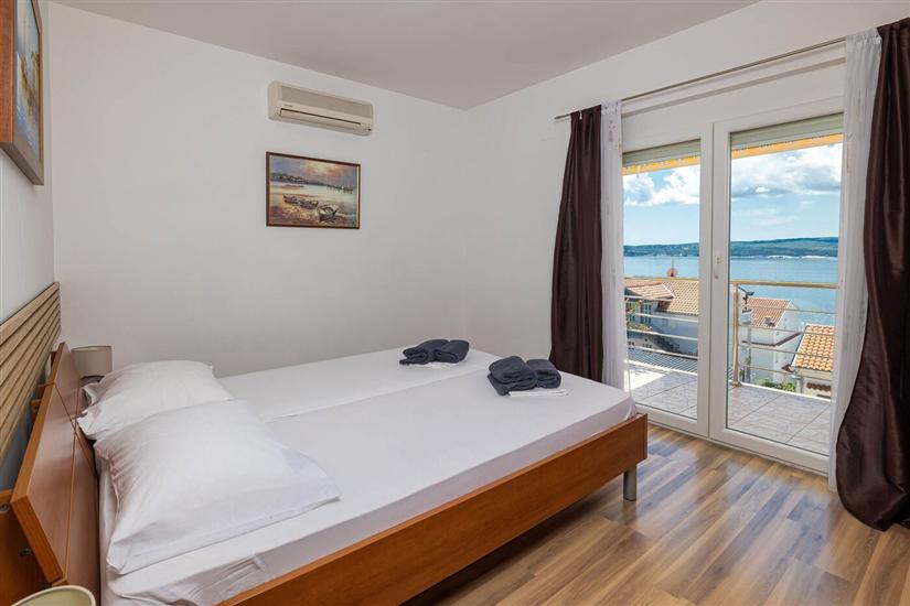 Apartment A7, for 6 persons