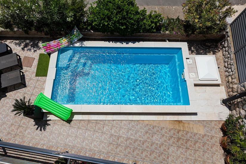 Apartments Novoselić