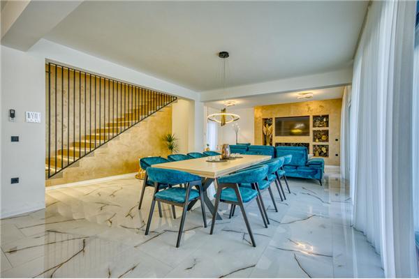 House K1, for 10 persons