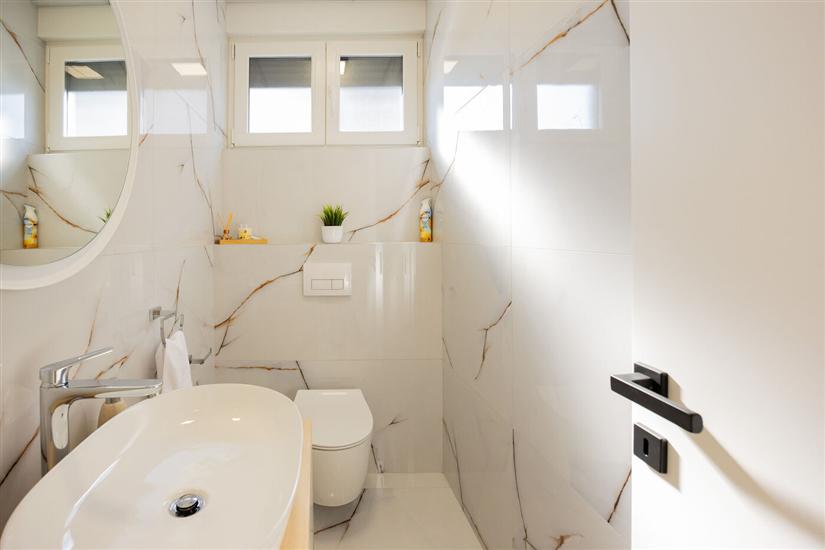 House K1, for 10 persons