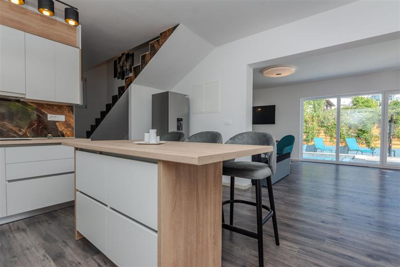 House K1, for 10 persons