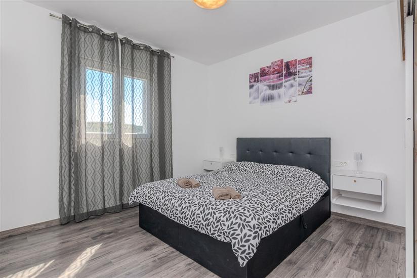 House K1, for 10 persons