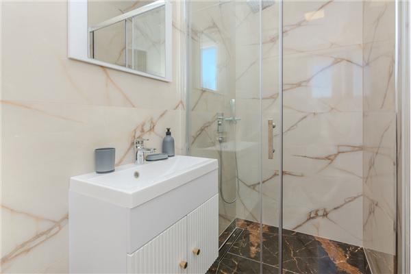 House K1, for 10 persons