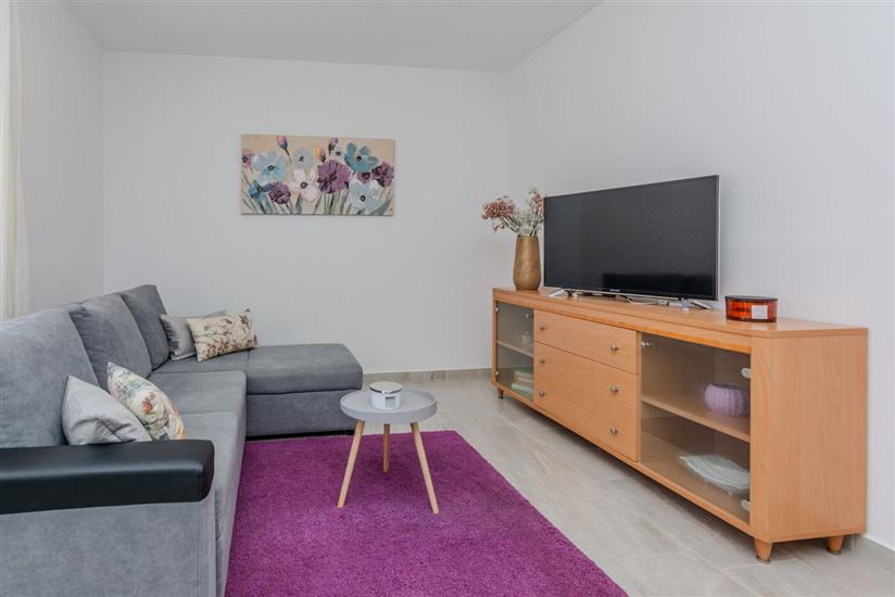 Apartment A1, for 6 persons