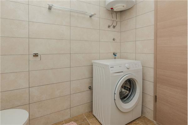 Apartment A1, for 6 persons