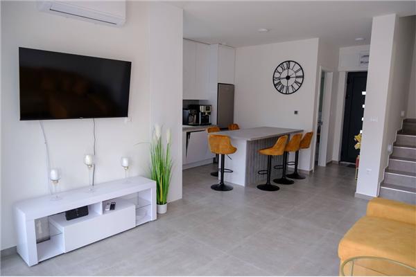 House K1, for 8 persons