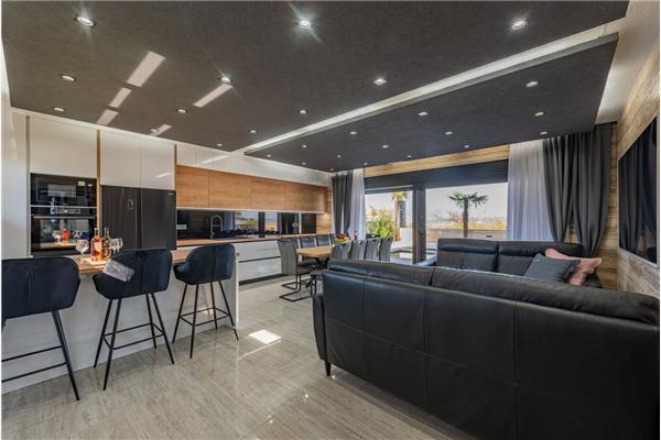 House K1, for 10 persons