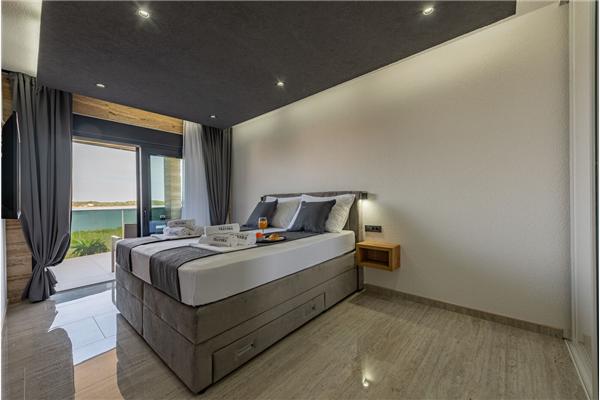 Apartment A1, for 10 persons