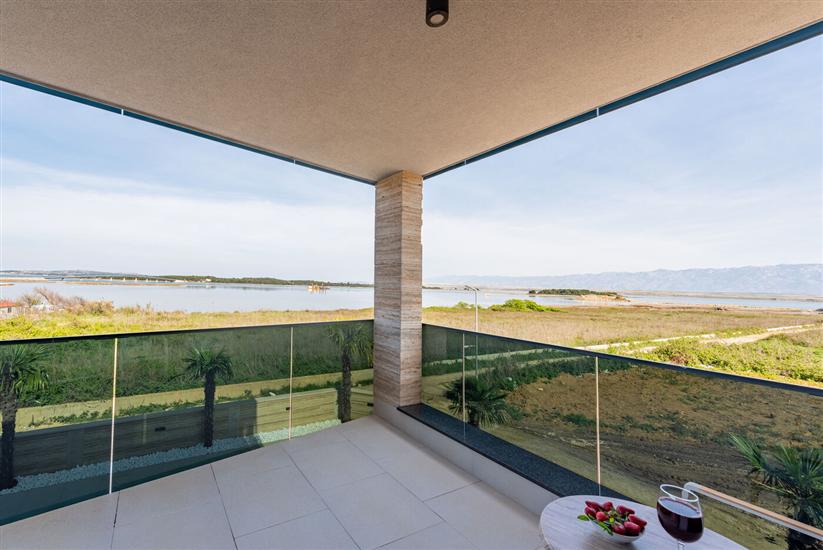 Apartment A1, for 10 persons