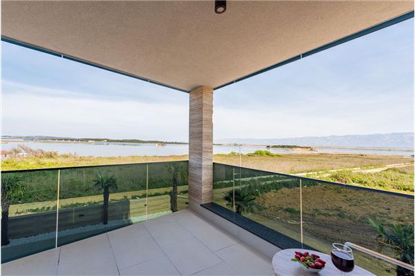 Apartment A1, for 10 persons