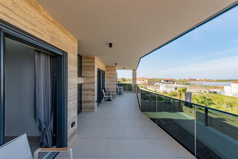 House K1, for 10 persons