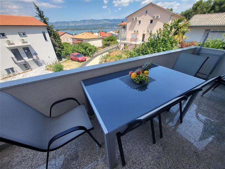 Apartment A1, for 4 persons