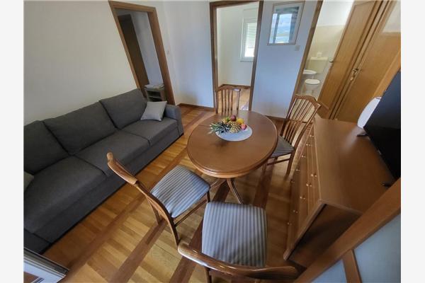 Apartment A2, for 4 persons