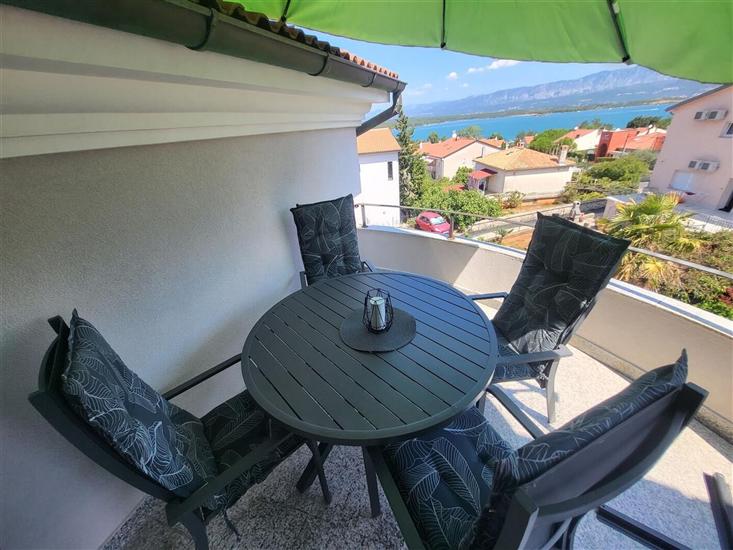 Apartment A4, for 4 persons