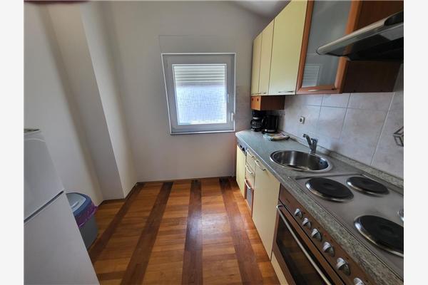 Apartment A4, for 4 persons