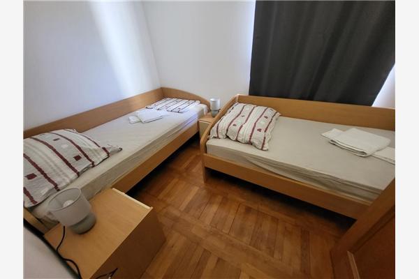 Apartment A4, for 4 persons