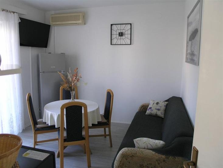 Apartment A2, for 3 persons