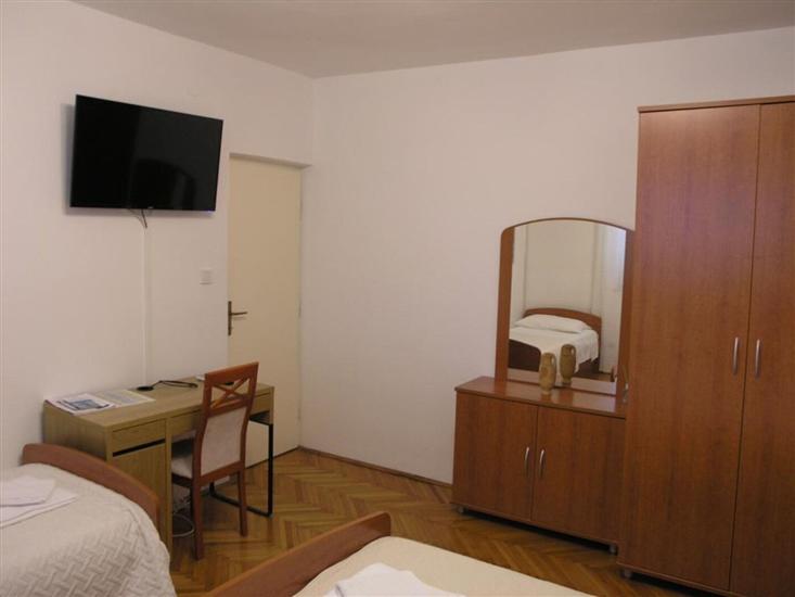 Apartment A2, for 3 persons