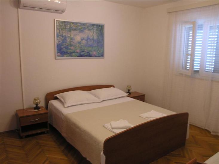 Apartment A2, for 3 persons